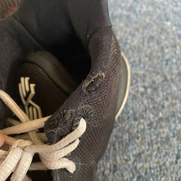 Nike Kyrie Irving Raygun men 9 mid top tie up basketball shoes - Picture 6 of 9